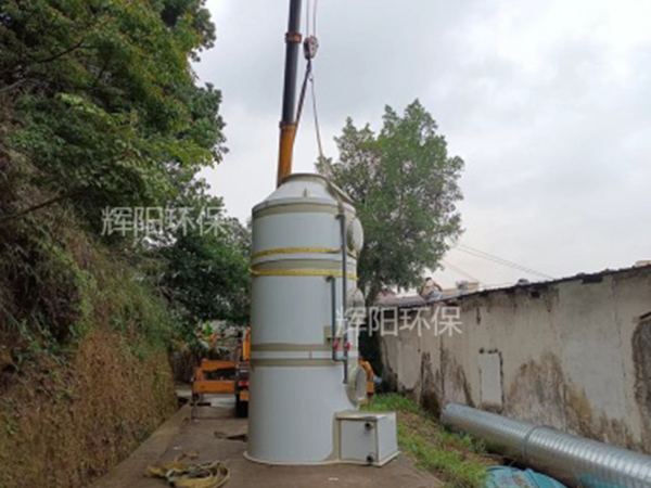 佛山某家具廠噴漆線設備安裝現場